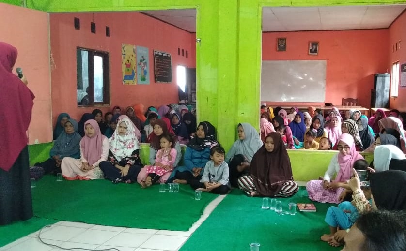 Parenting Program di MI Al Bayan Pamijahan
